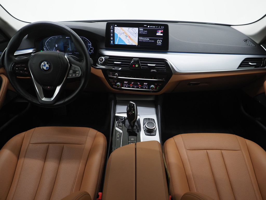 BMW 5 Serie Touring 530e High Executive 4
