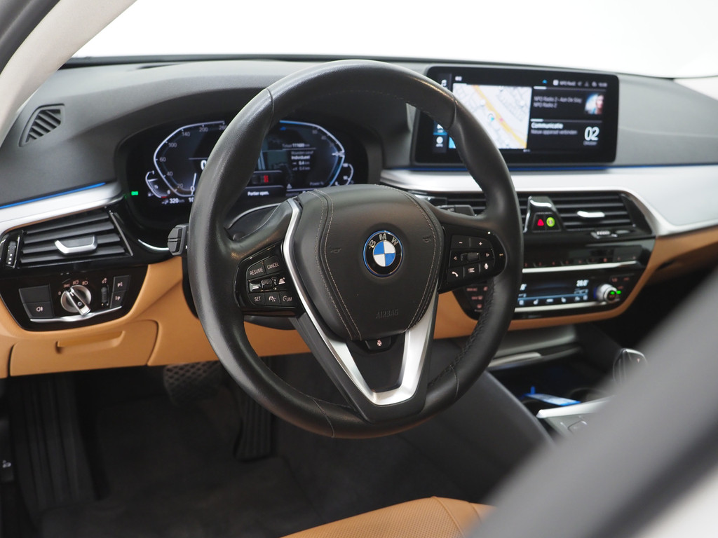 BMW 5 Serie Touring 530e High Executive 59