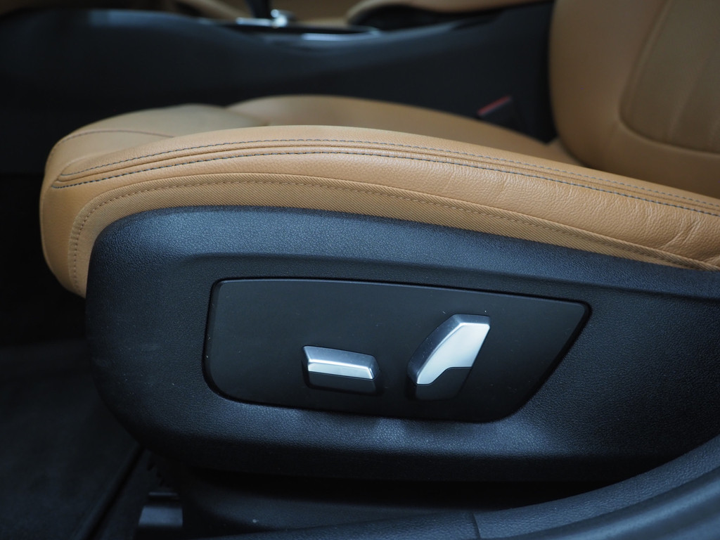BMW 5 Serie Touring 530e High Executive 63