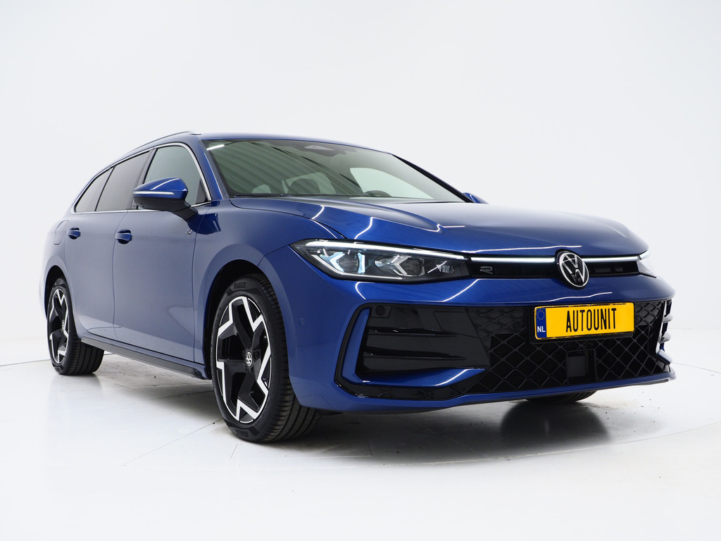 Volkswagen Passat Variant 1.5 eHybrid R-Line Black 10