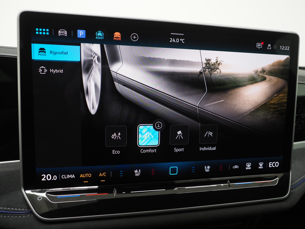Volkswagen Passat Variant 1.5 eHybrid R-Line Black 33