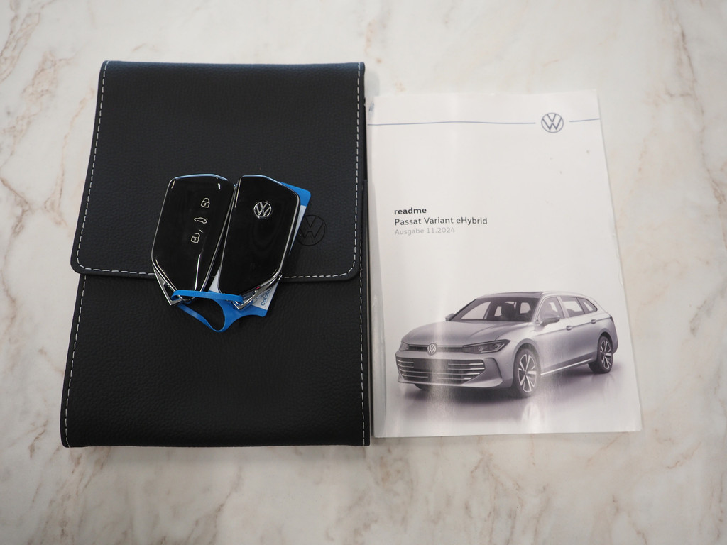 Volkswagen Passat Variant 1.5 eHybrid R-Line Black 7