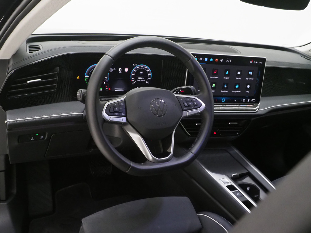 Volkswagen Passat Variant 1.5 eHybrid Business 16