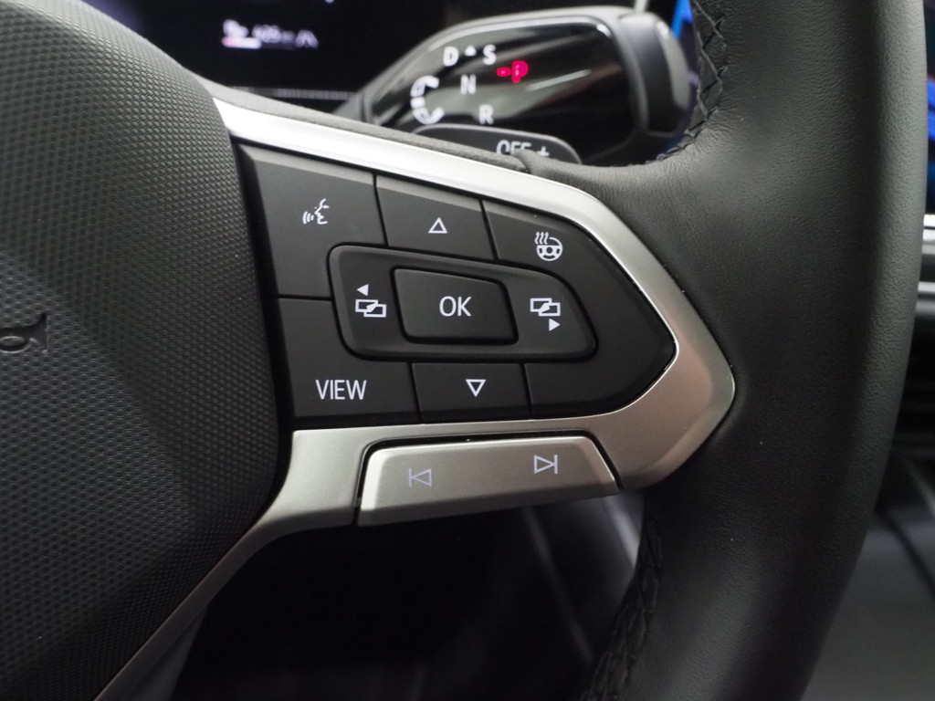Volkswagen Passat Variant 1.5 eHybrid Business 23