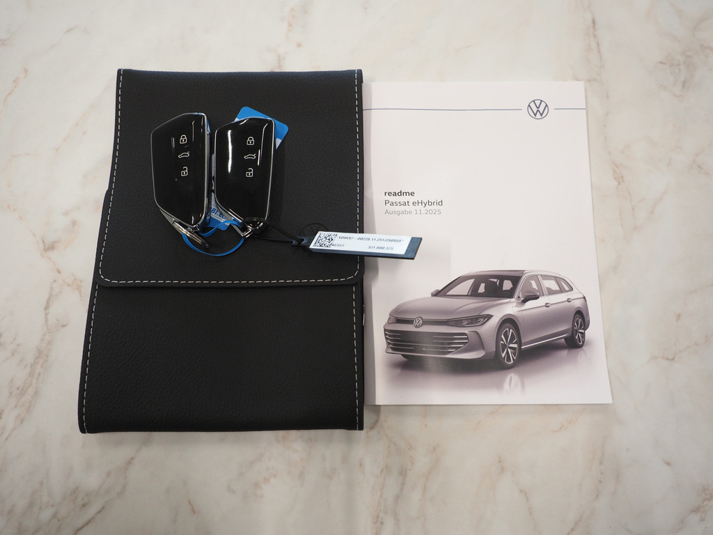 Volkswagen Passat Variant 1.5 eHybrid Business 52