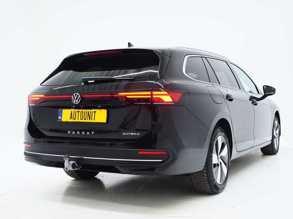 Volkswagen Passat Variant 1.5 eHybrid Business 53