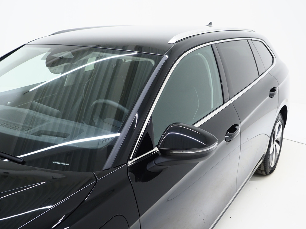 Volkswagen Passat Variant 1.5 eHybrid Business 57