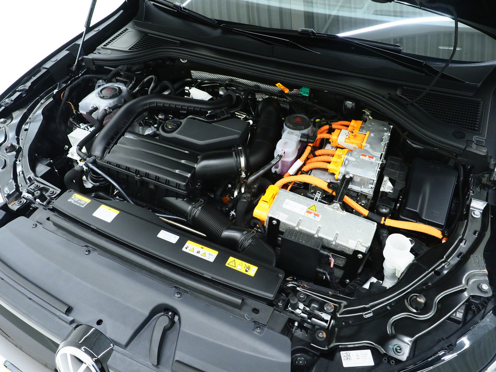 Volkswagen Passat Variant 1.5 eHybrid Business 6