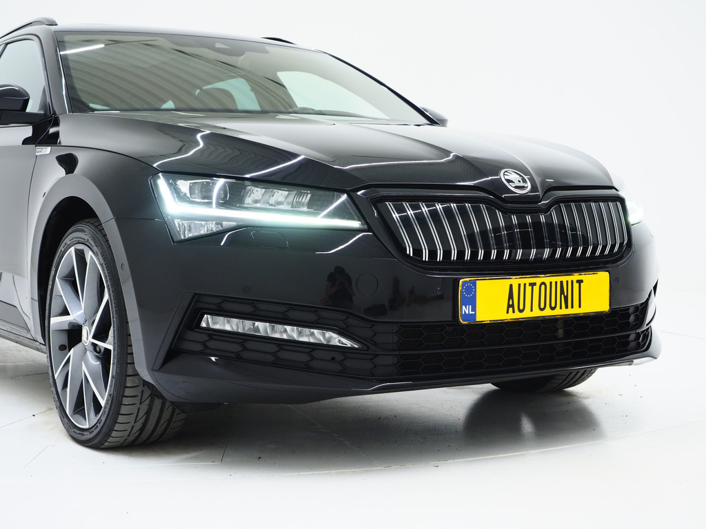 Škoda Superb Combi 1.4 TSI iV Sportline 55