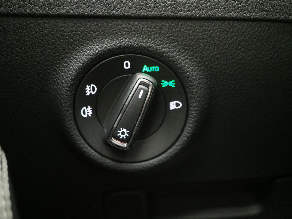 Škoda Superb Combi 1.4 TSI iV Sportline 65