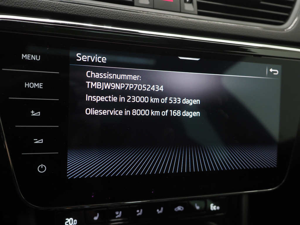 Škoda Superb Combi 1.4 TSI iV Sportline 74