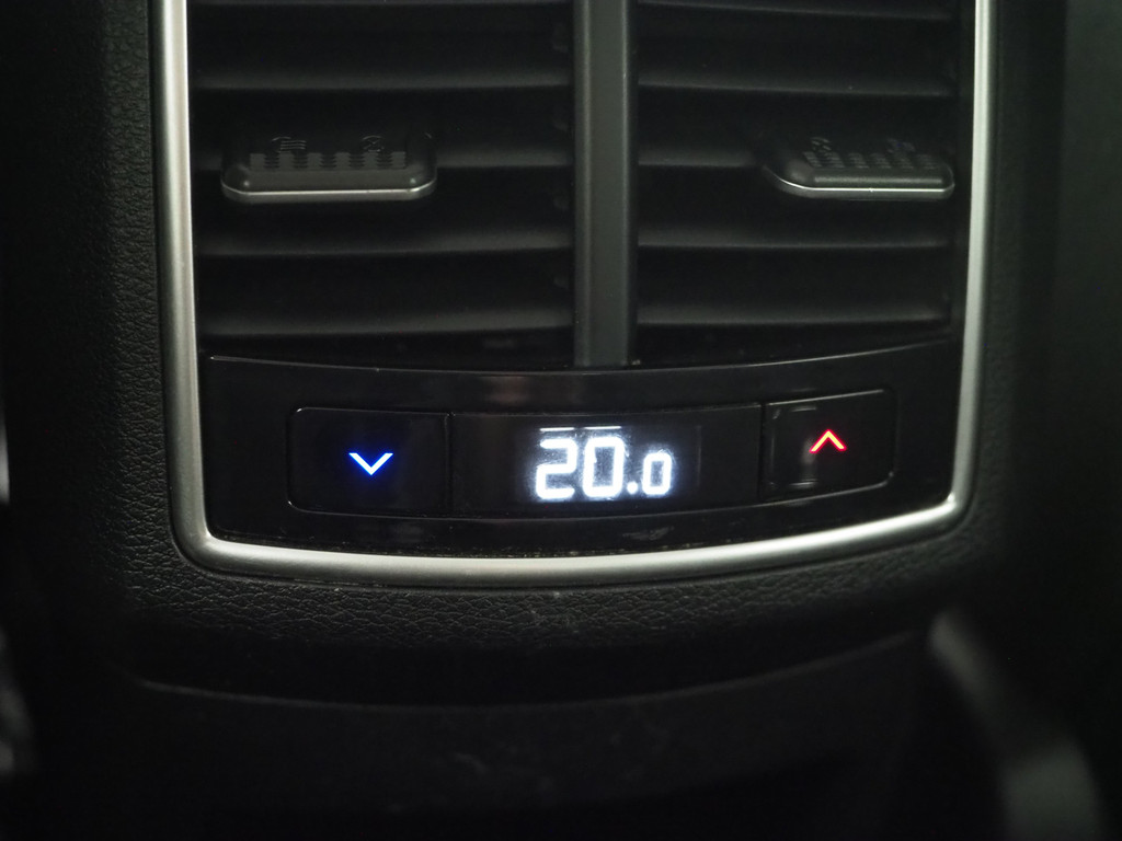 Kia Sportage 1.6 T-GDi Plug-in Hybrid AWD DynamicLine 77