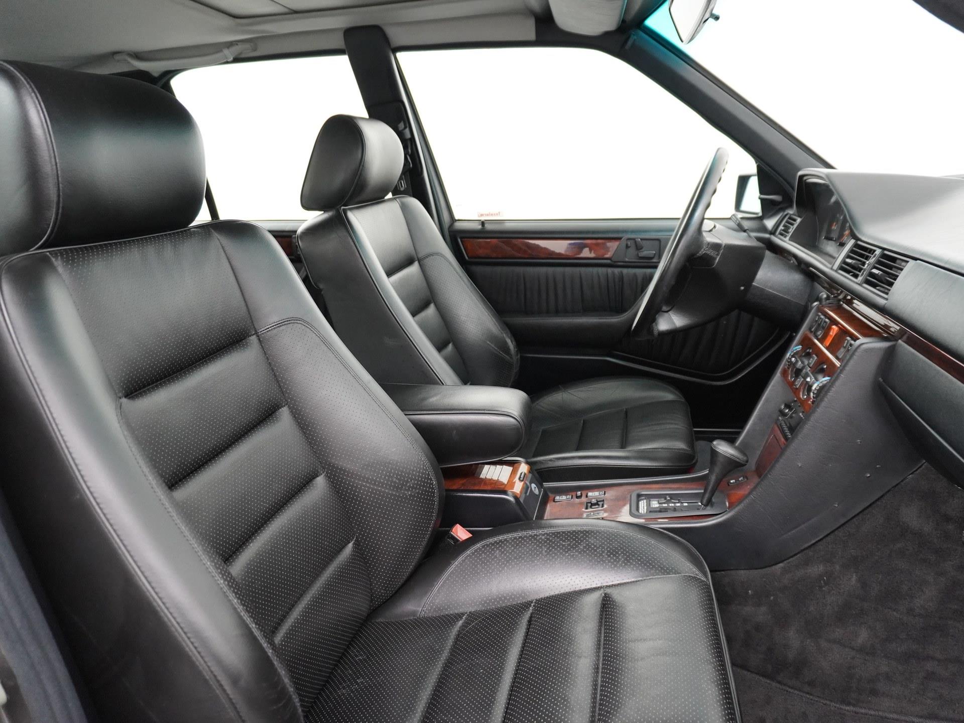 Mercedes-Benz E-Klasse E500 500E Schuifdak Becker Navigatie Leder Cruise 26