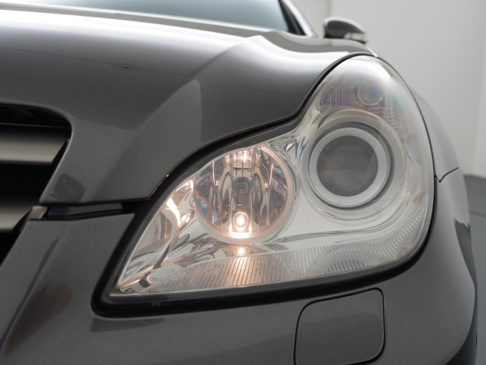 Mercedes-Benz CLS-Klasse AMG 55 10