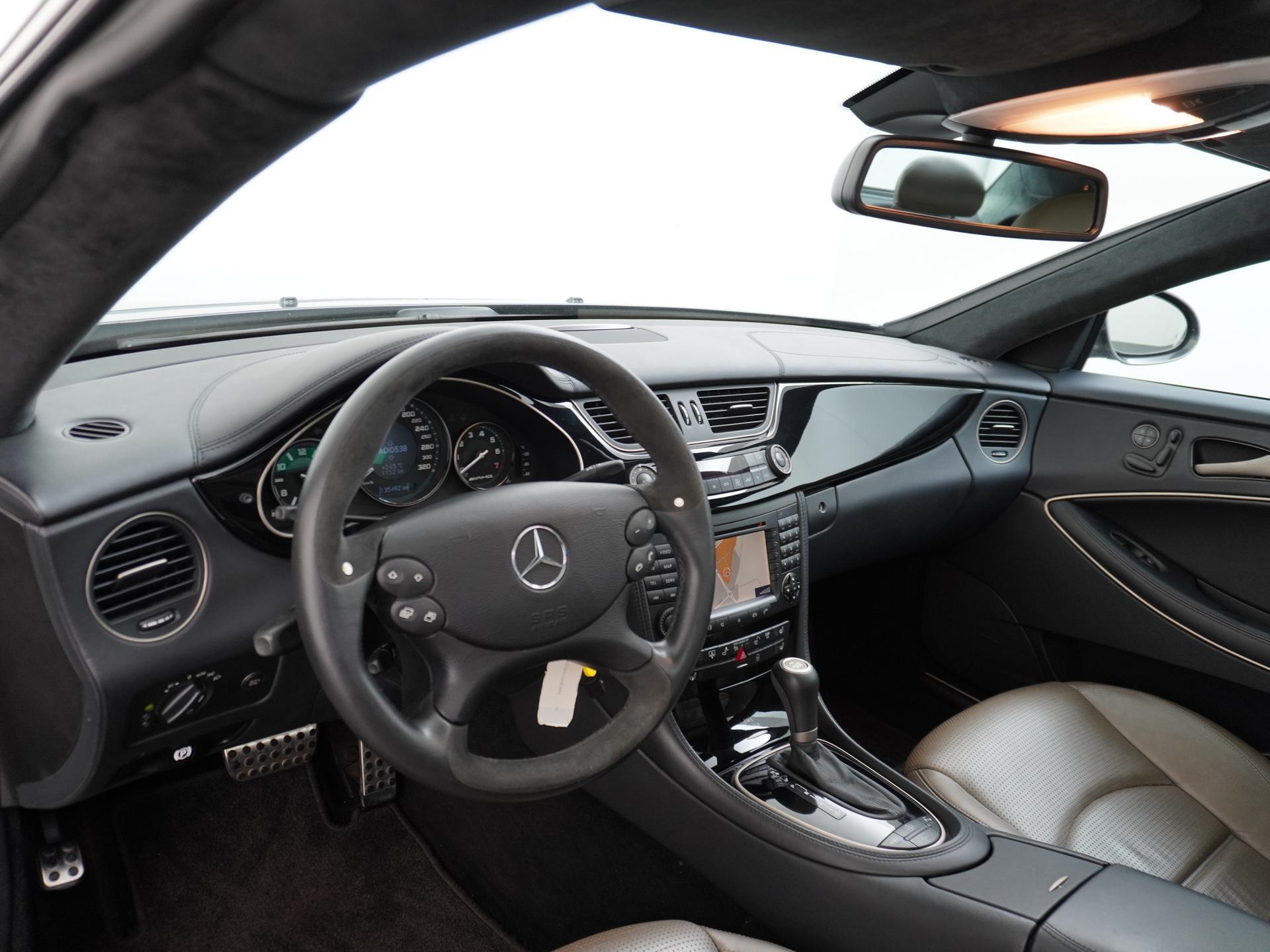 Mercedes-Benz CLS-Klasse AMG 55 15