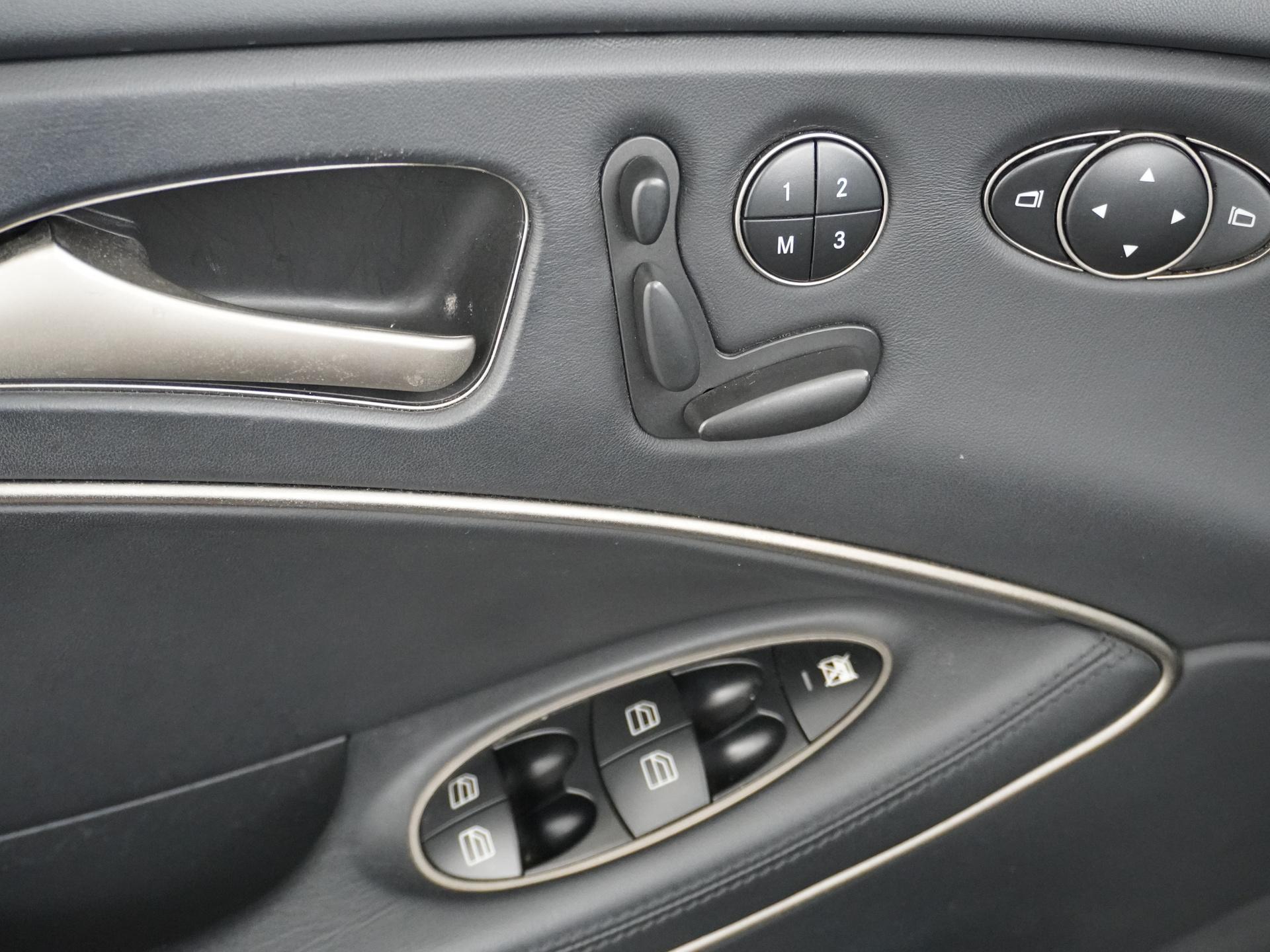 Mercedes-Benz CLS-Klasse AMG 55 16