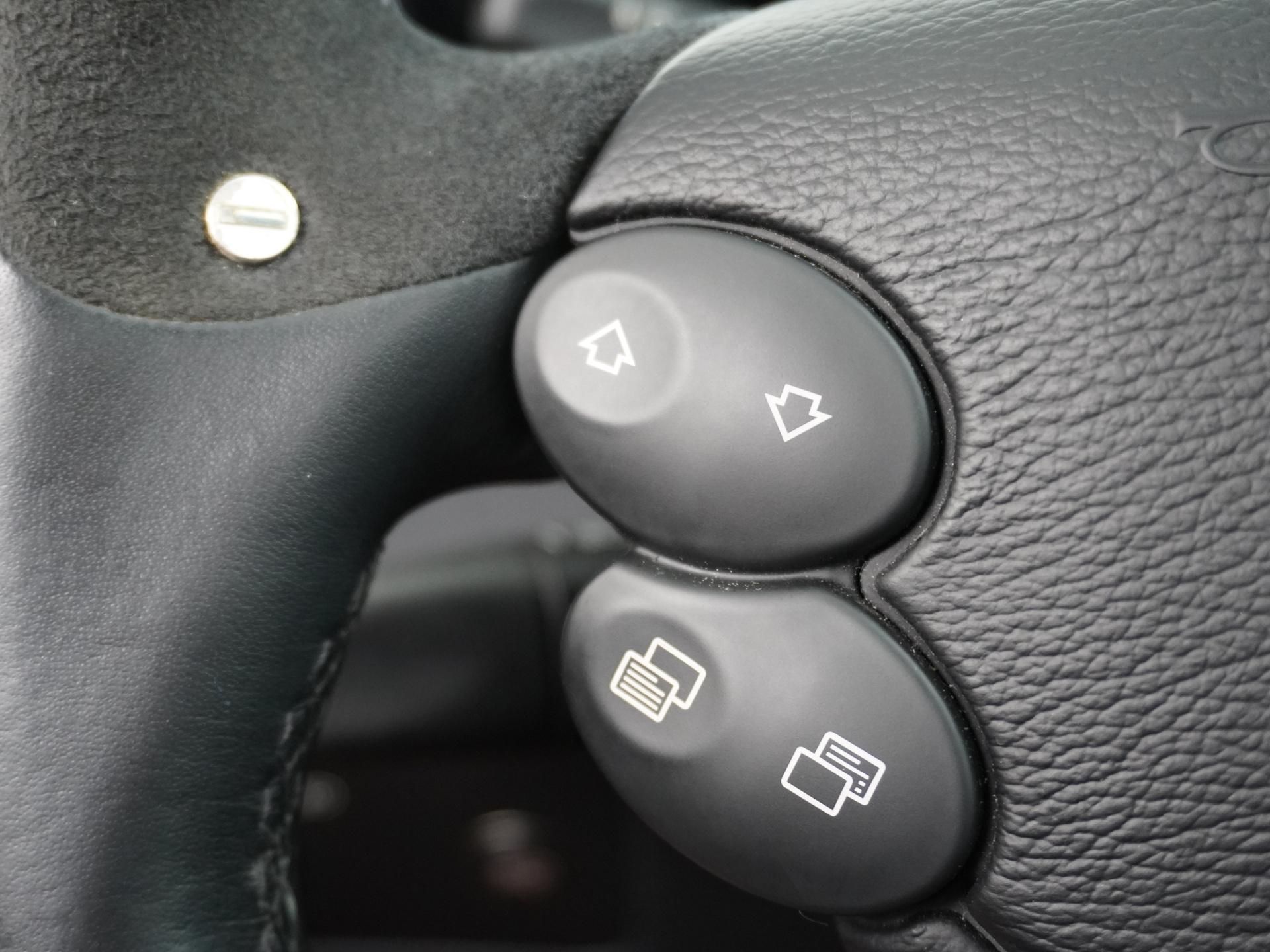 Mercedes-Benz CLS-Klasse AMG 55 31