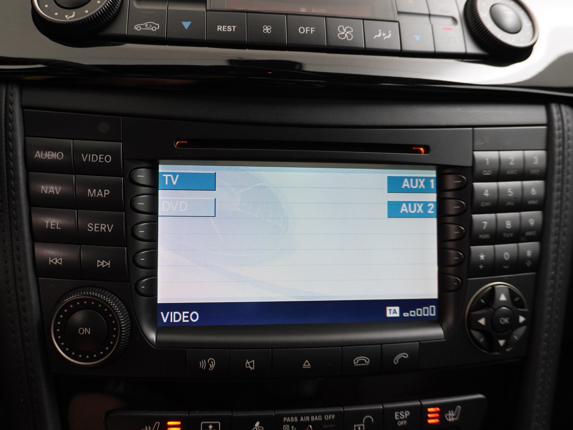 Mercedes-Benz CLS-Klasse AMG 55 36