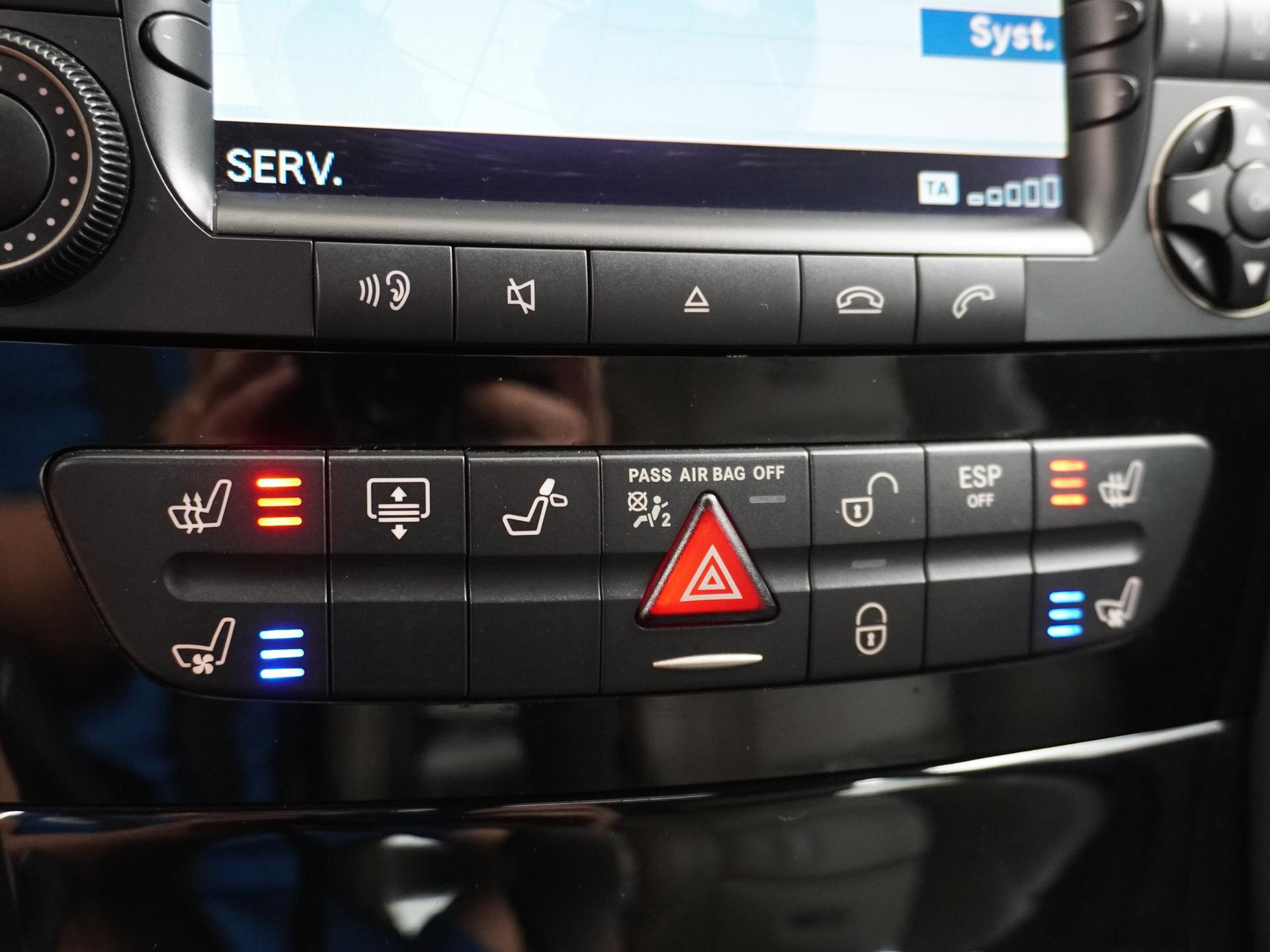 Mercedes-Benz CLS-Klasse AMG 55 40