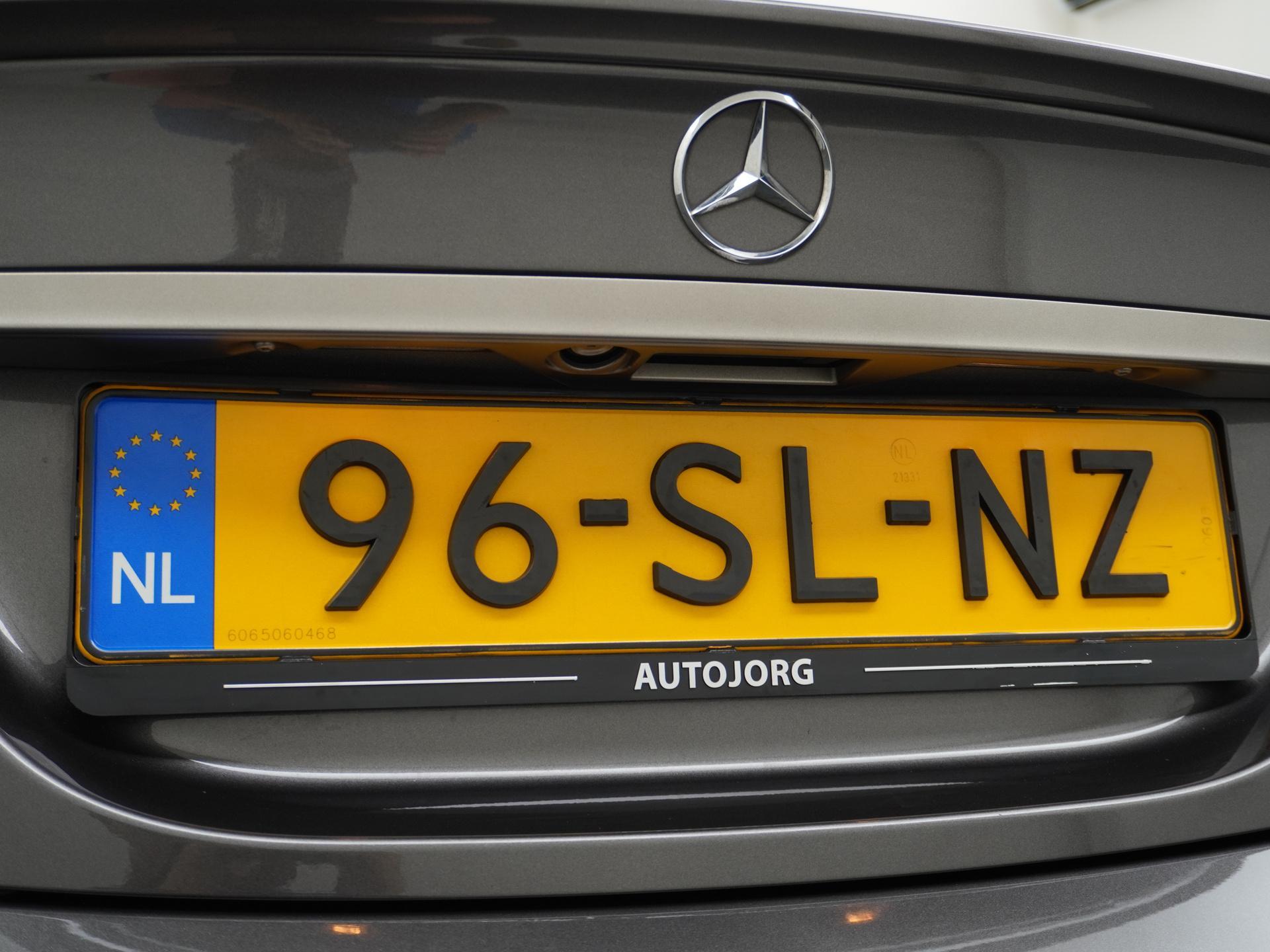 Mercedes-Benz CLS-Klasse AMG 55 5