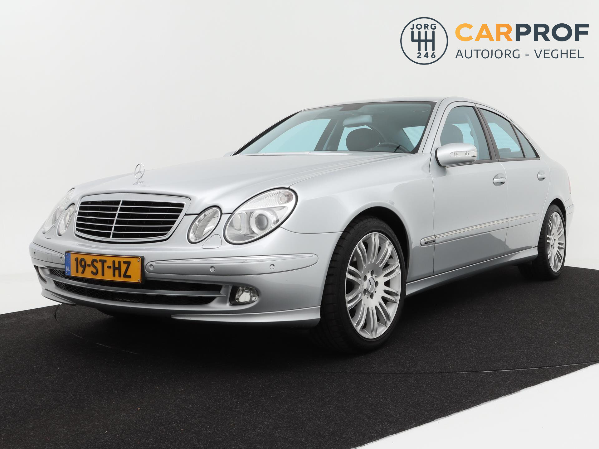 Mercedes-Benz E-Klasse 280 Avantgarde Select 0