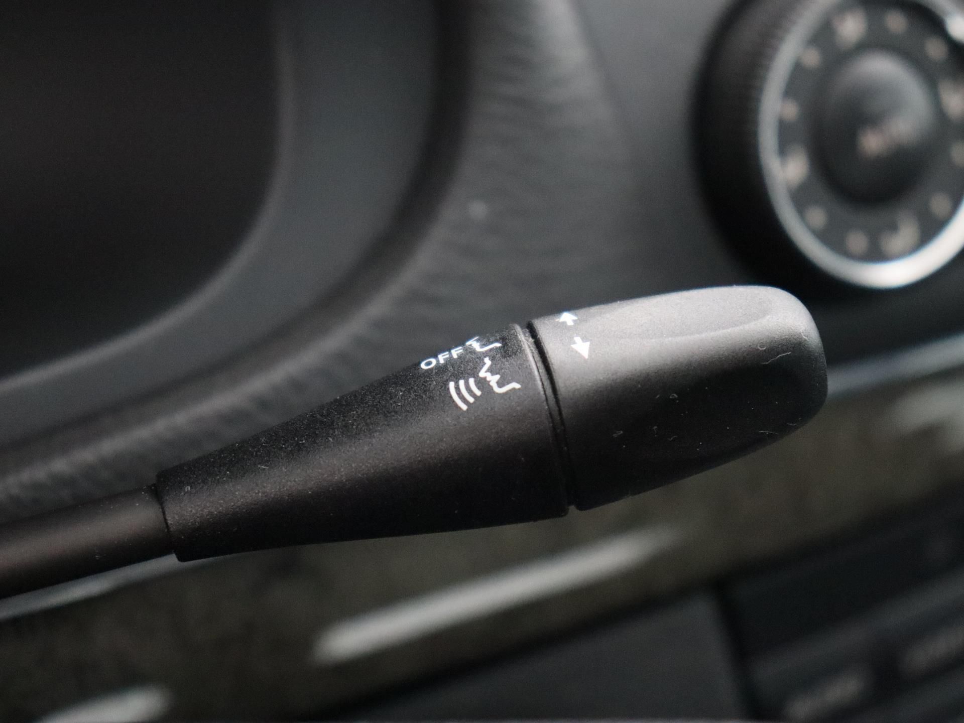 Mercedes-Benz E-Klasse 280 Avantgarde Select 17