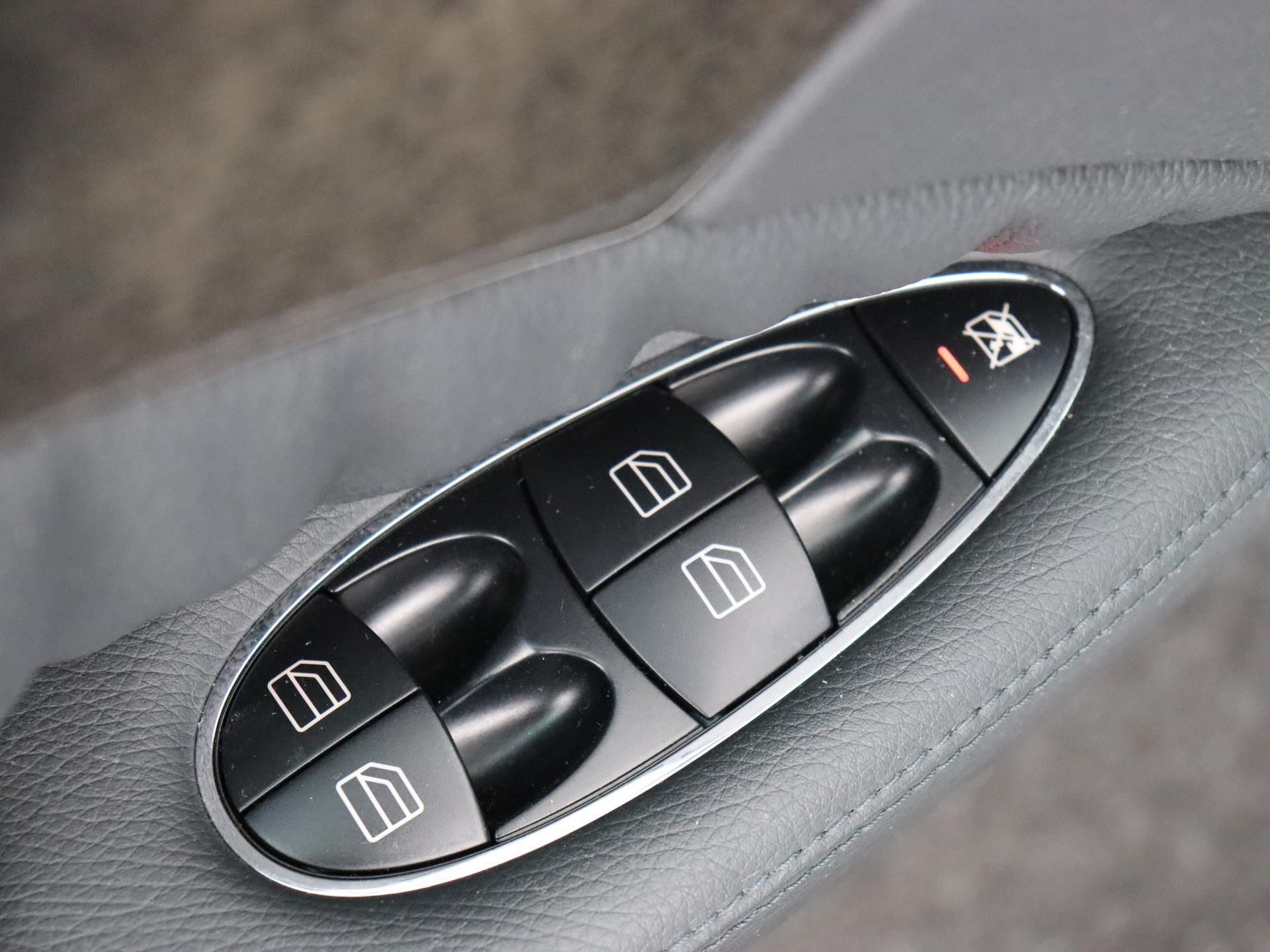 Mercedes-Benz E-Klasse 280 Avantgarde Select 21