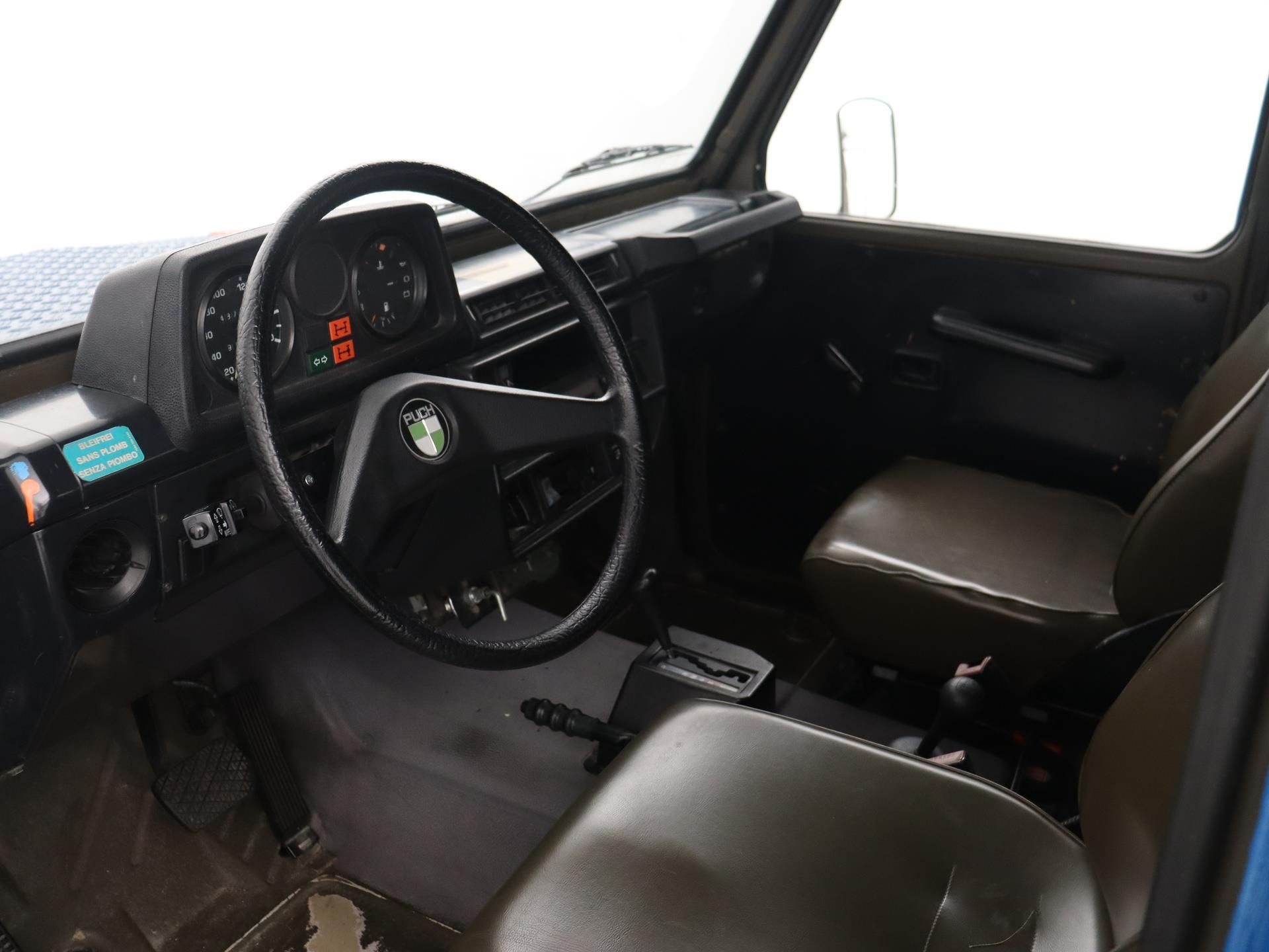 Mercedes-Benz 200-serie 230 GE 5