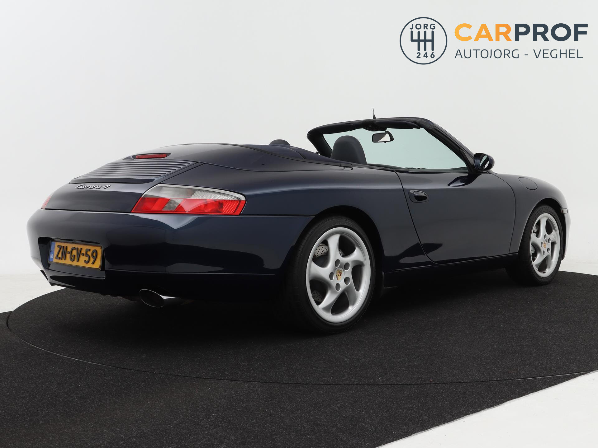 Porsche 911 Cabrio 3.4 Carrera 4 2