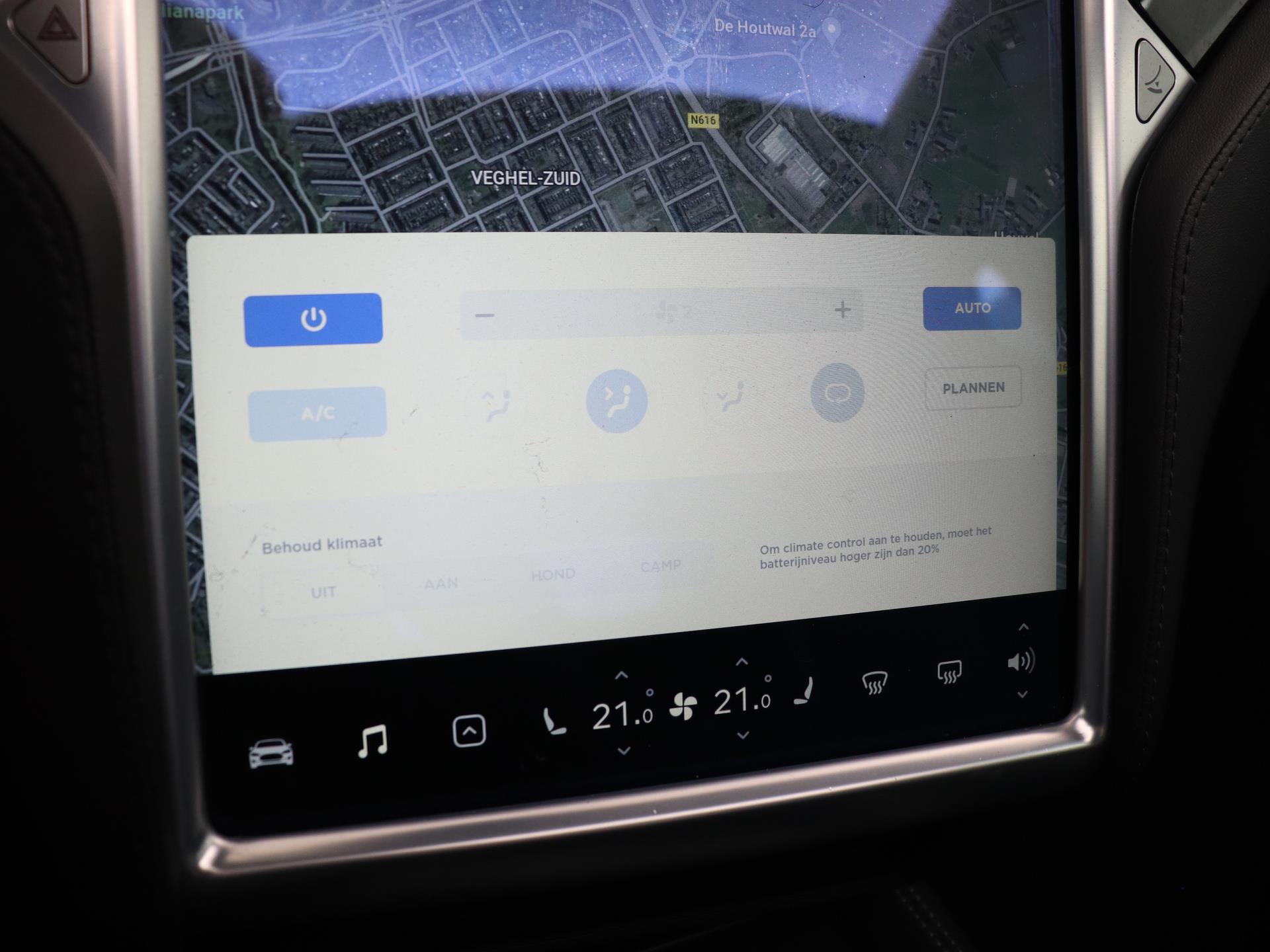 Tesla Model S 85 Base 20