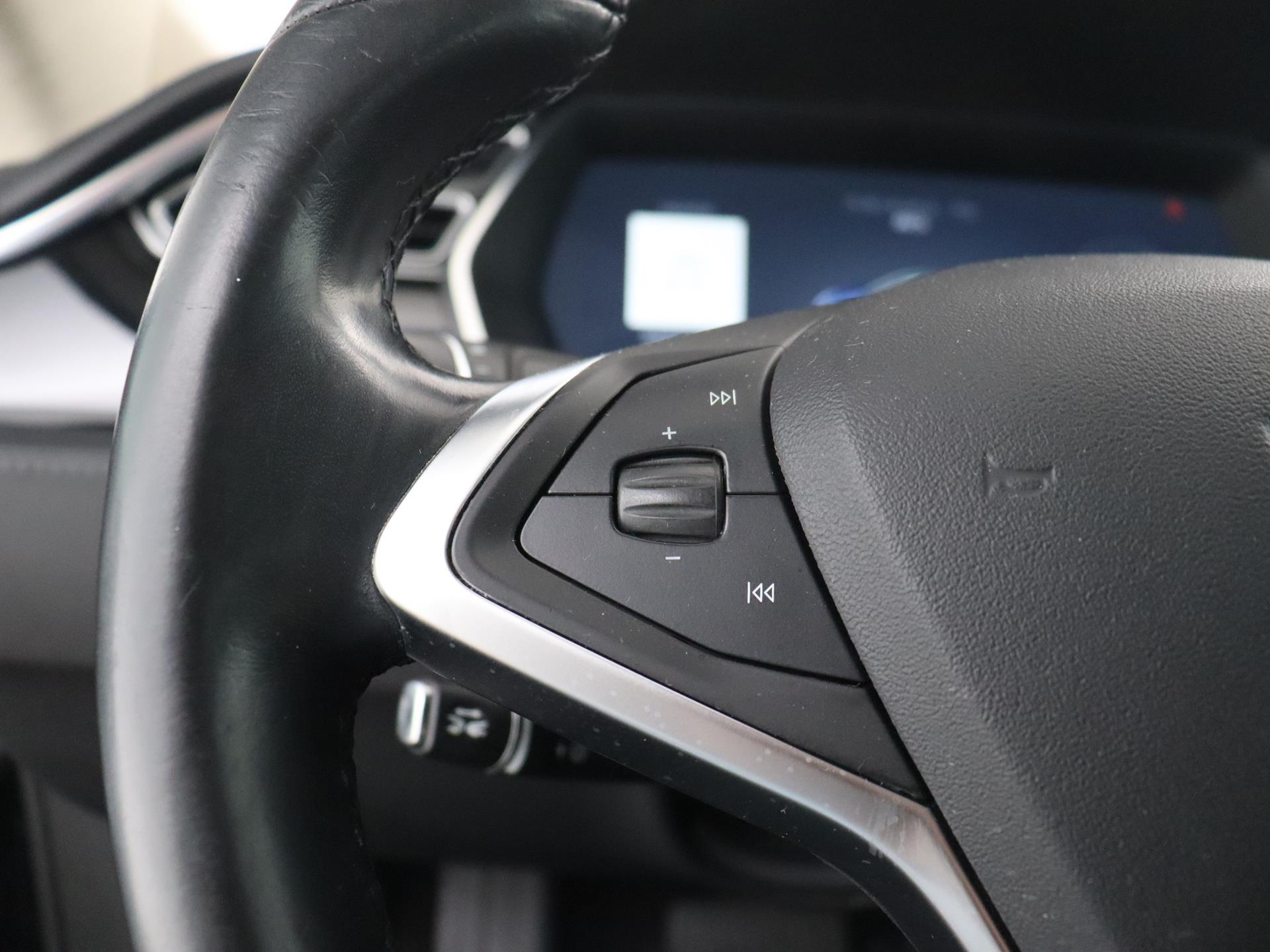 Tesla Model S 85 Base 36