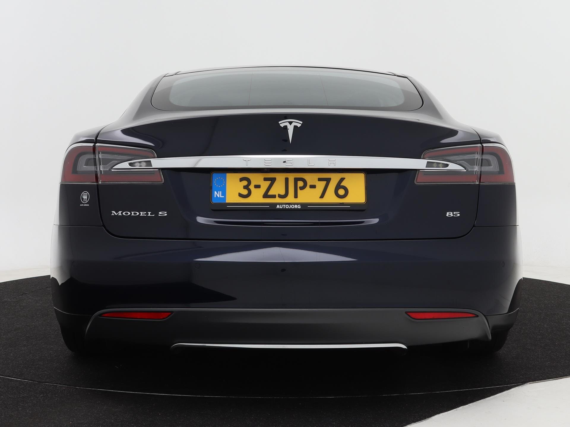 Tesla Model S 85 Base 40