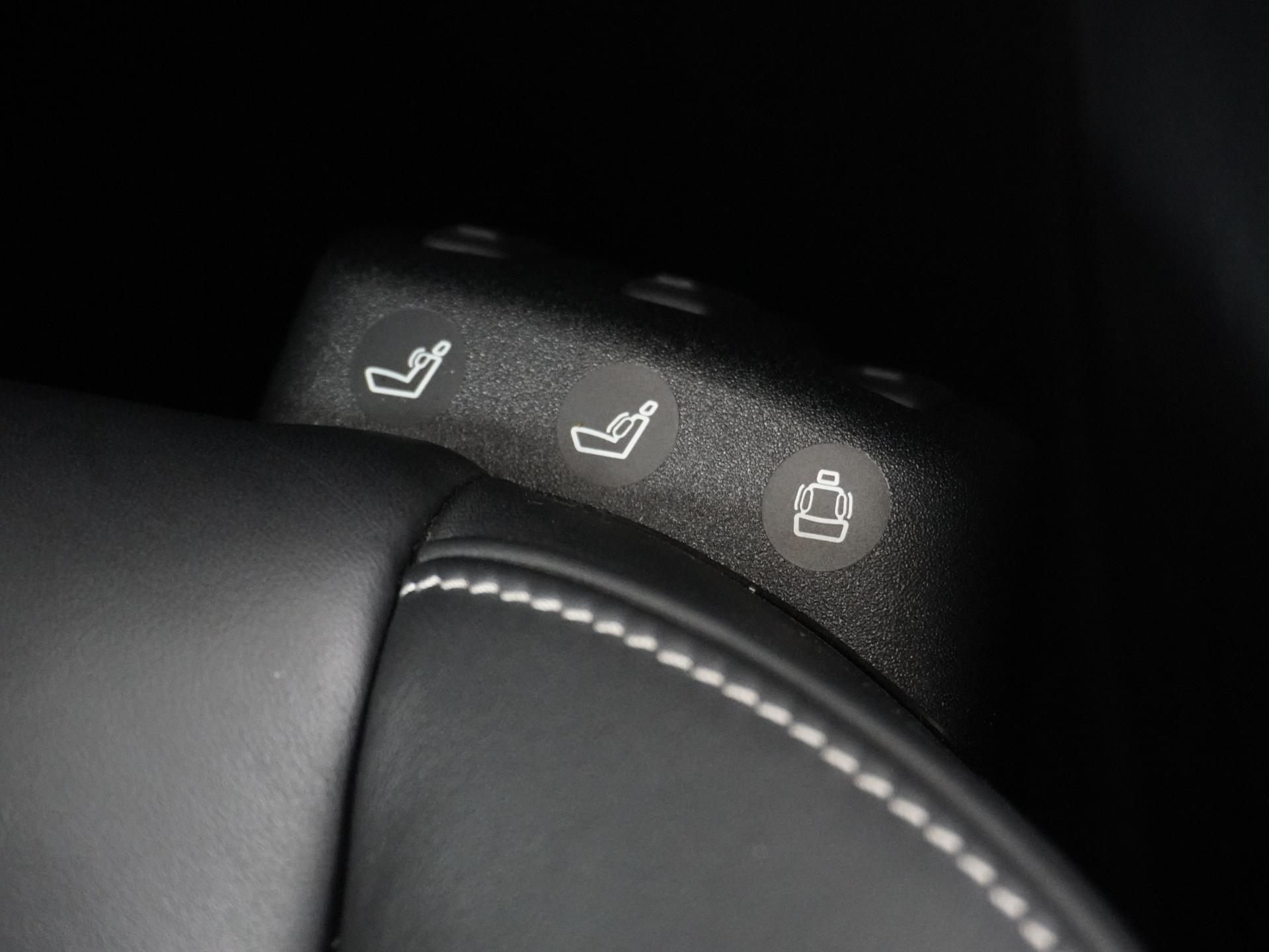 Mercedes-Benz SLS Roadster 6.3 AMG 29