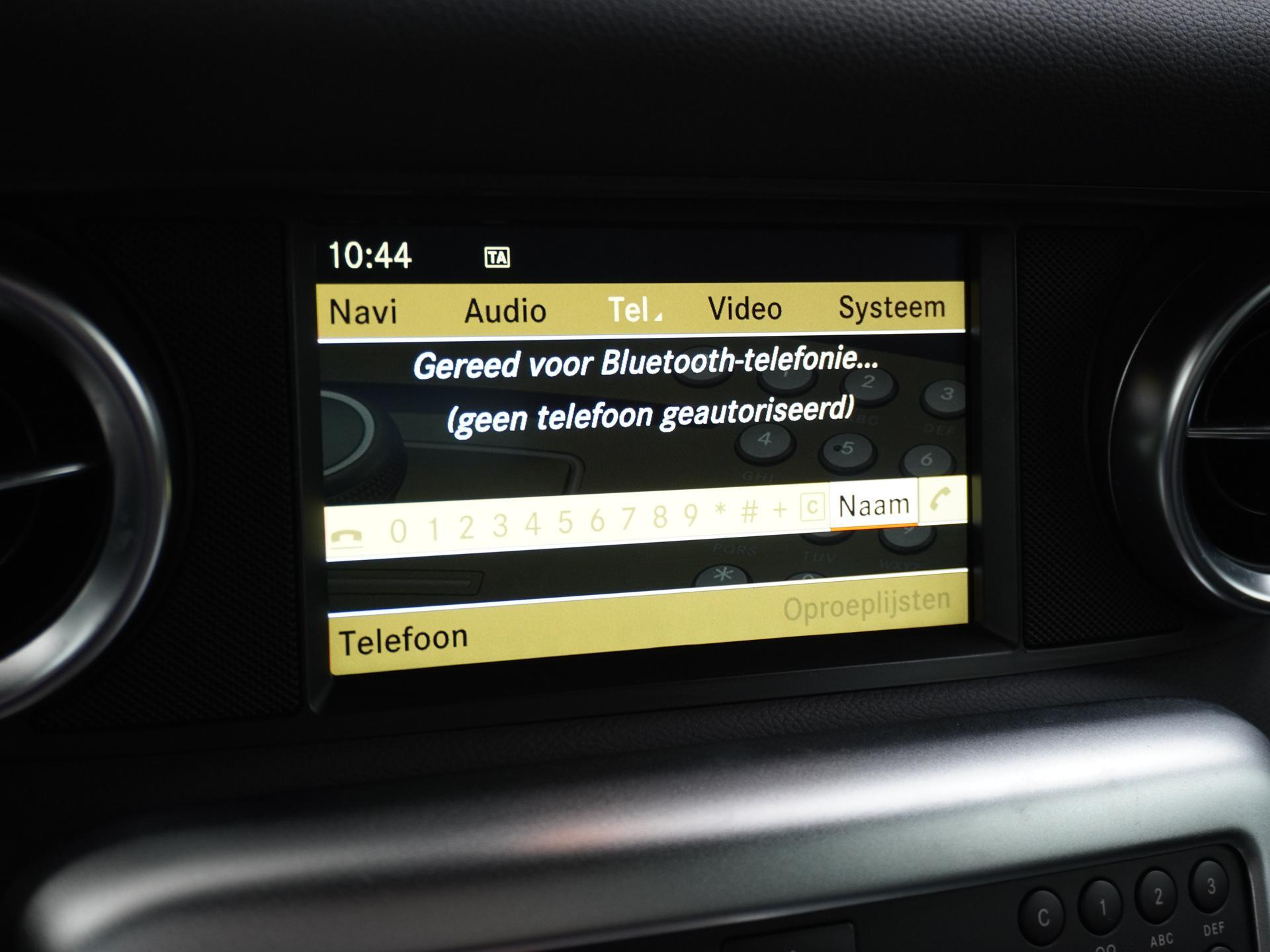 Mercedes-Benz SLS Roadster 6.3 AMG 32