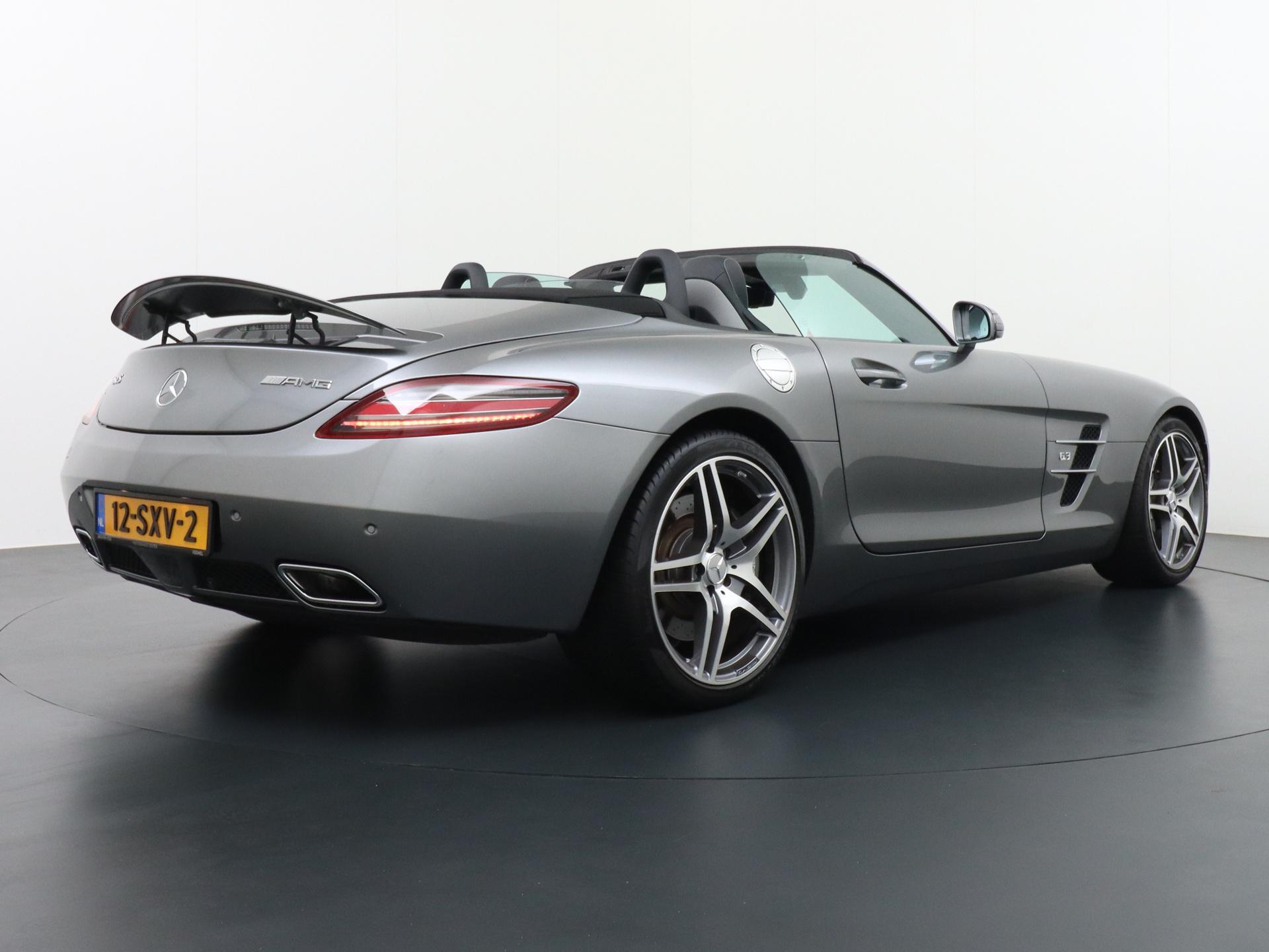 Mercedes-Benz SLS Roadster 6.3 AMG 4
