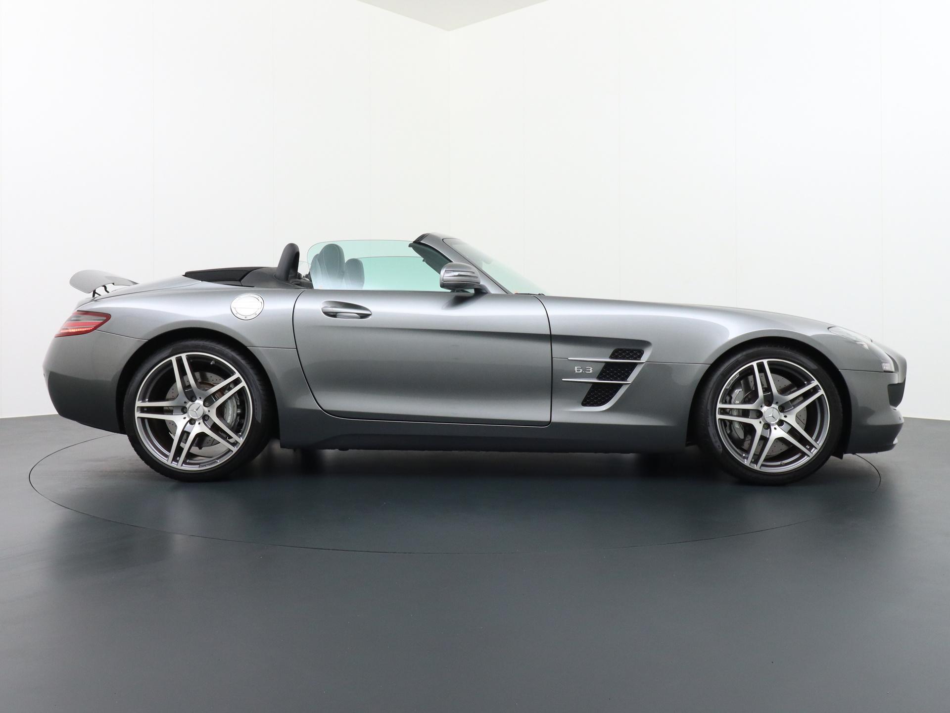 Mercedes-Benz SLS Roadster 6.3 AMG 5