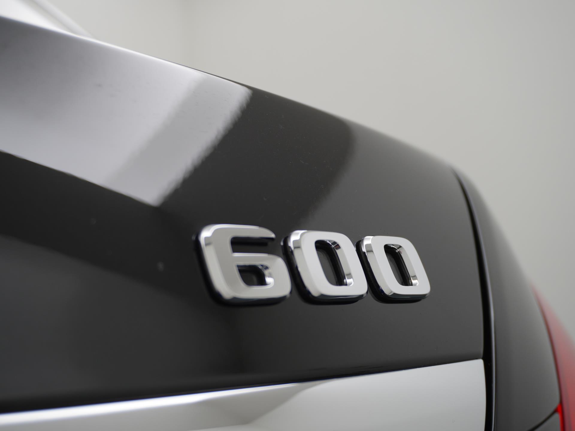 Mercedes-Benz S-Klasse 600 MAYBACH 13