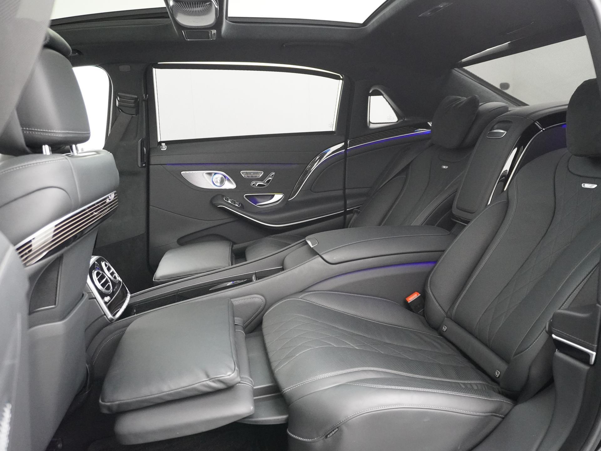 Mercedes-Benz S-Klasse 600 MAYBACH 30