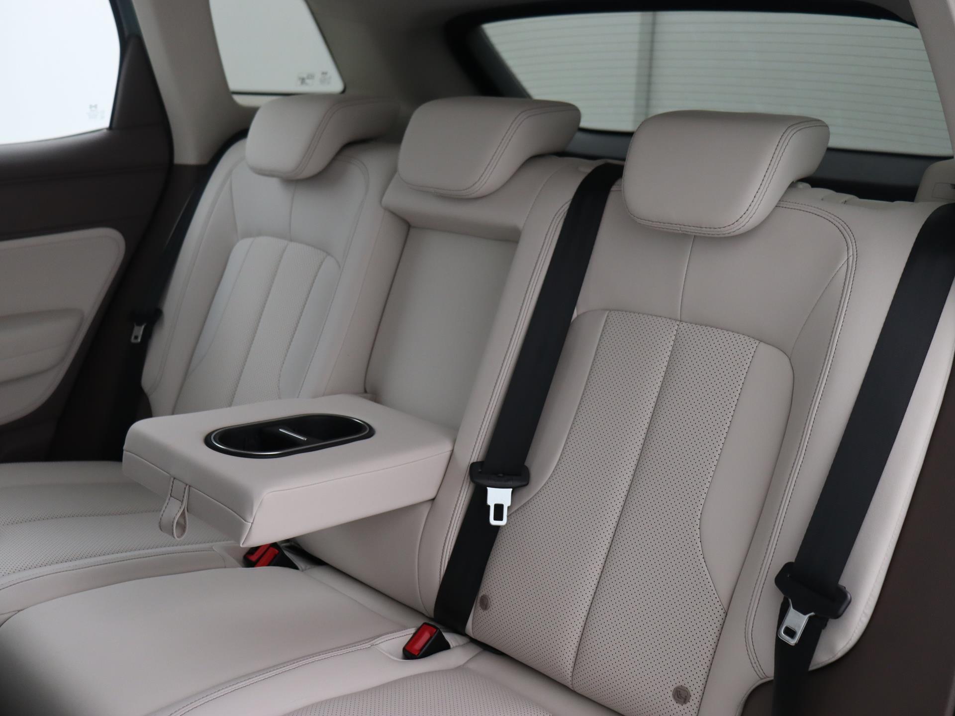 Aiways U5 63kWh Showroom 10