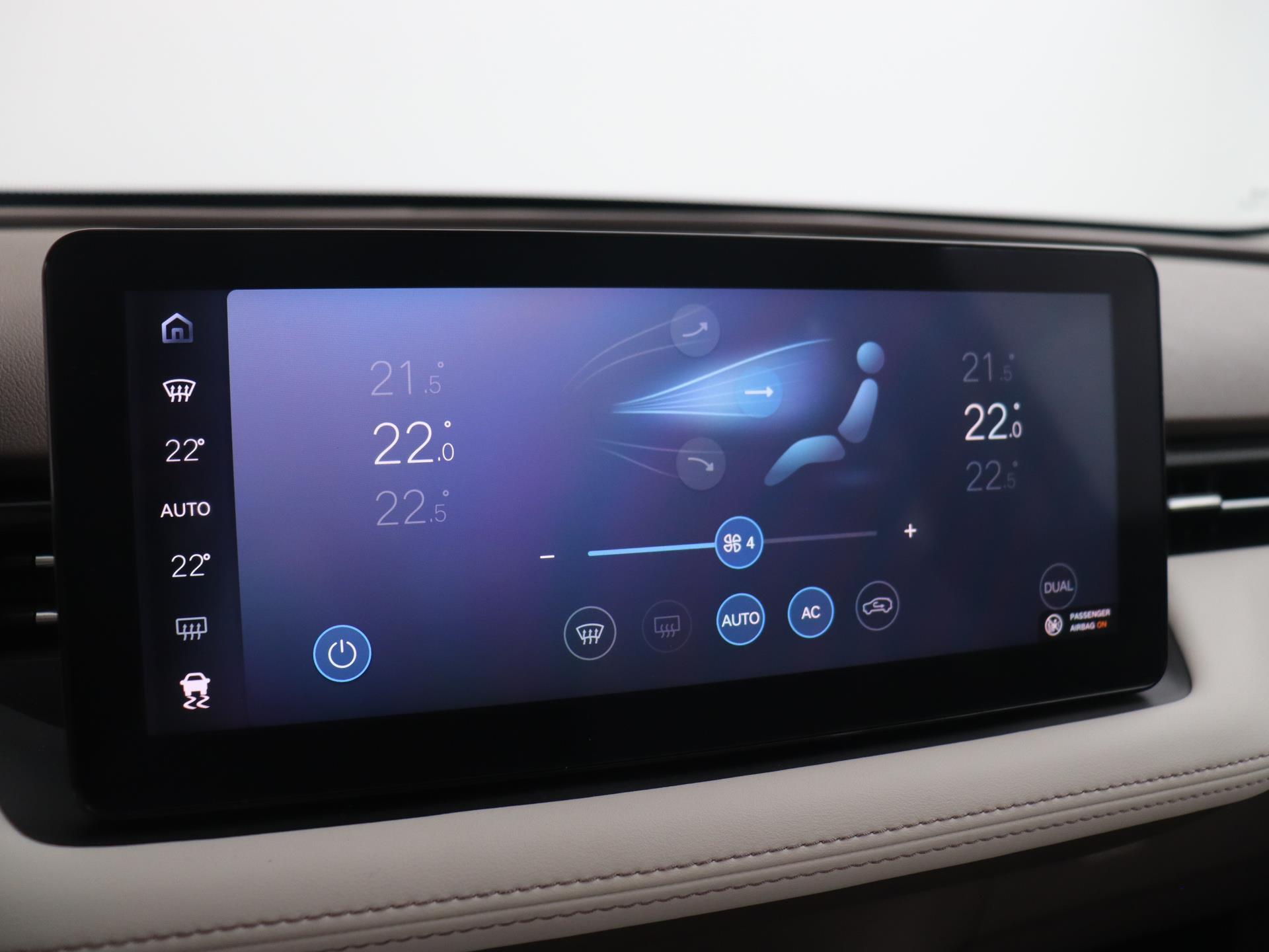 Aiways U5 63kWh Showroom 25