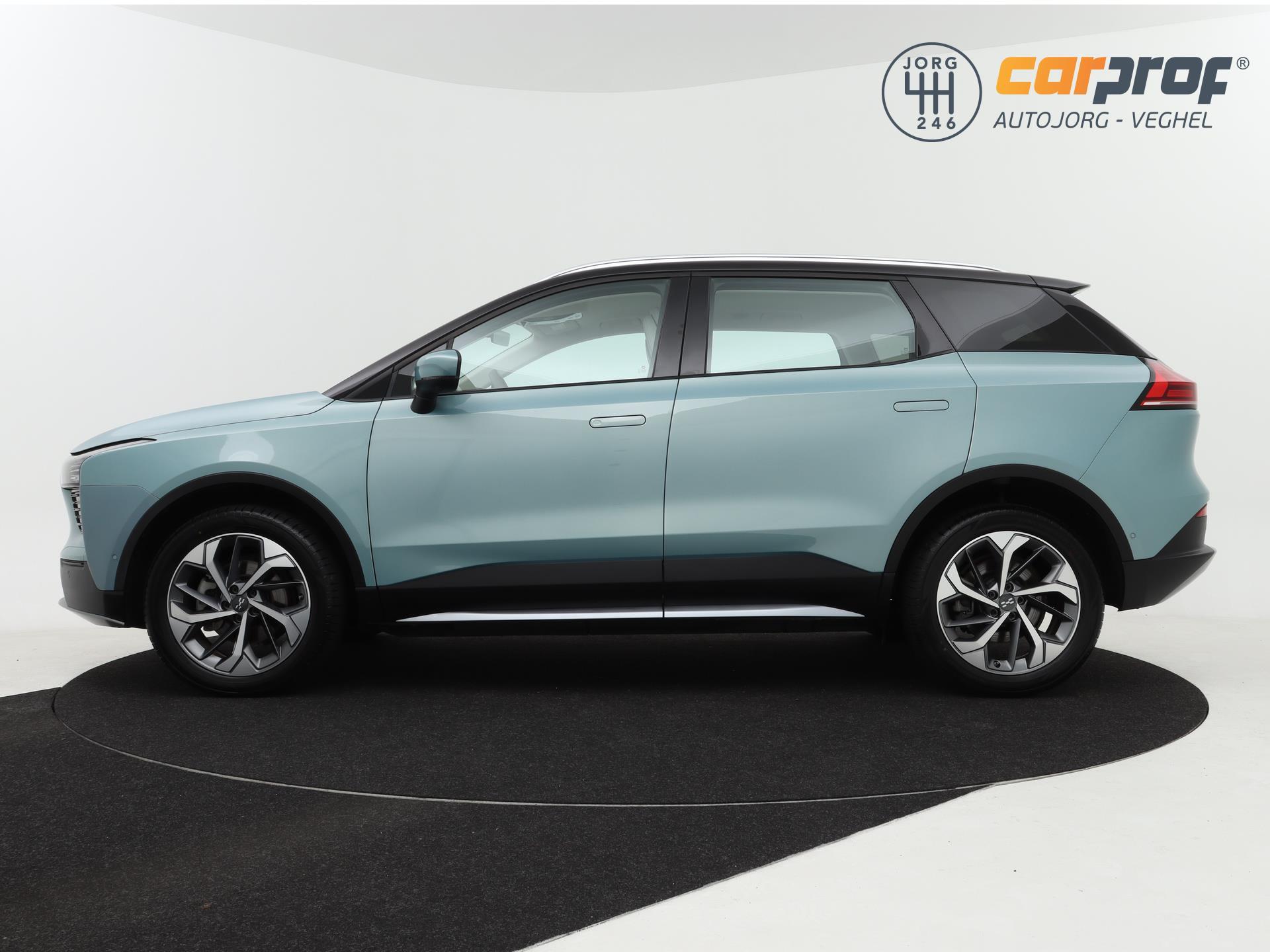 Aiways U5 63kWh Showroom 31