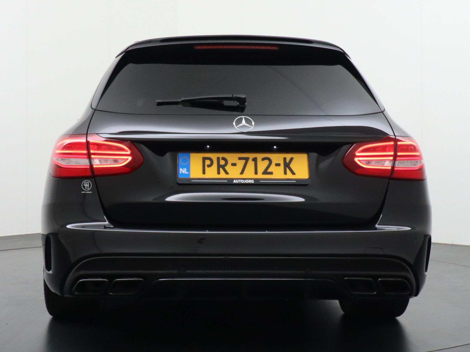 Mercedes-Benz C-Klasse Estate AMG 63 S 51