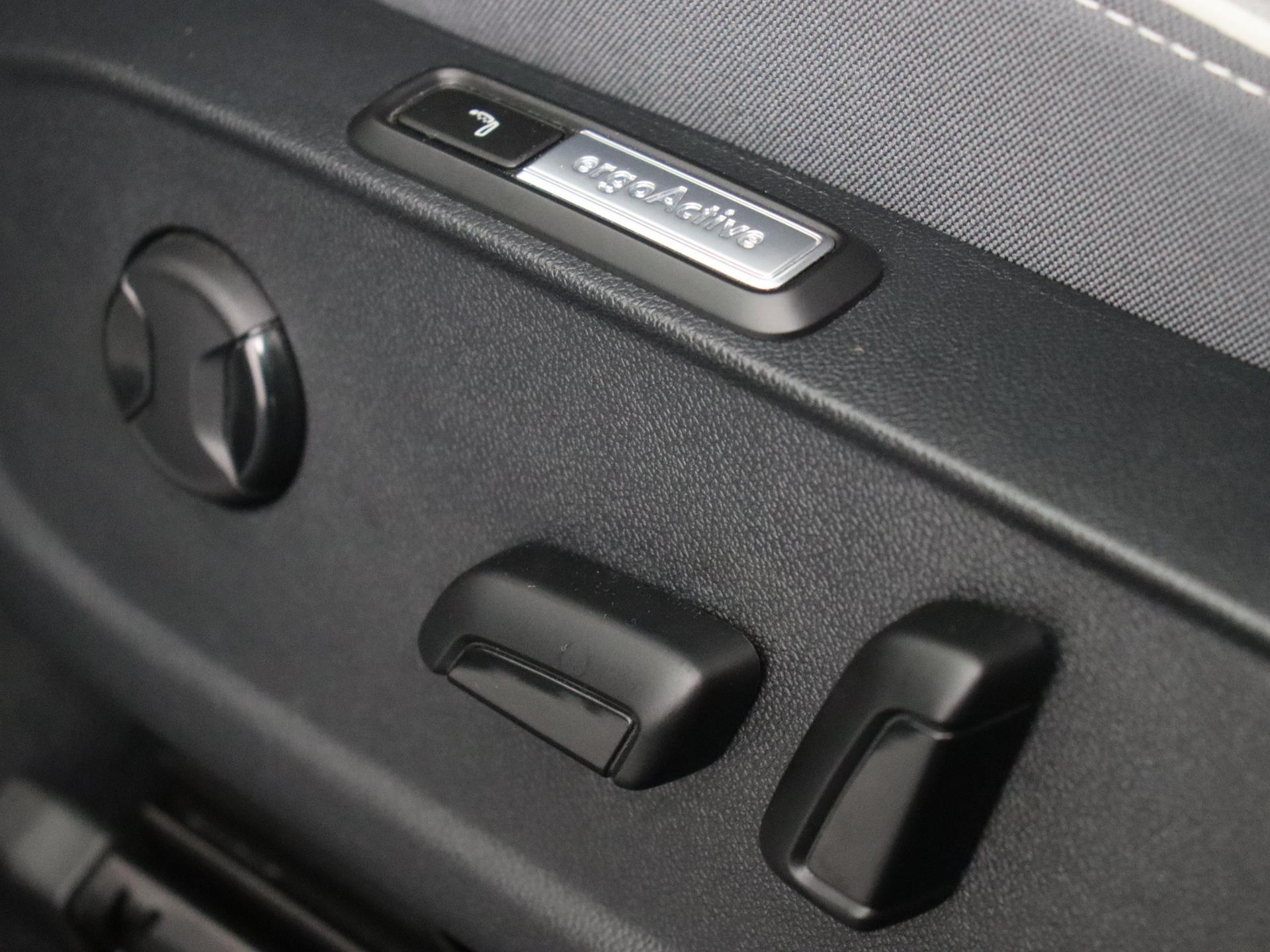 Volkswagen ID.3 First Max 58 kWh 12