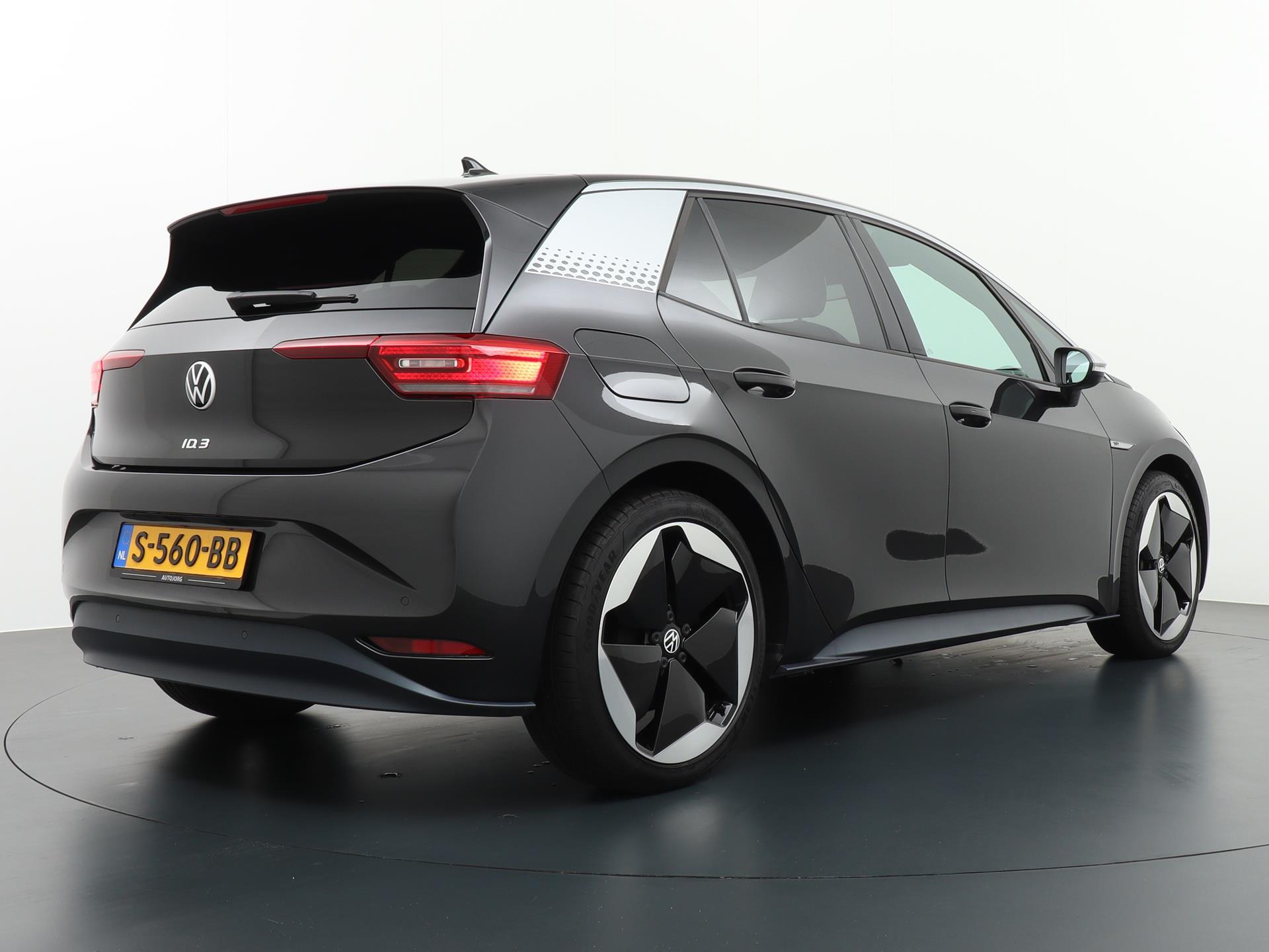 Volkswagen ID.3 First Max 58 kWh 2