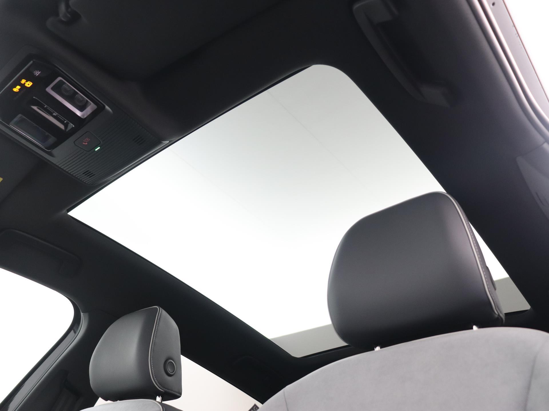 Volkswagen ID.3 First Max 58 kWh 21