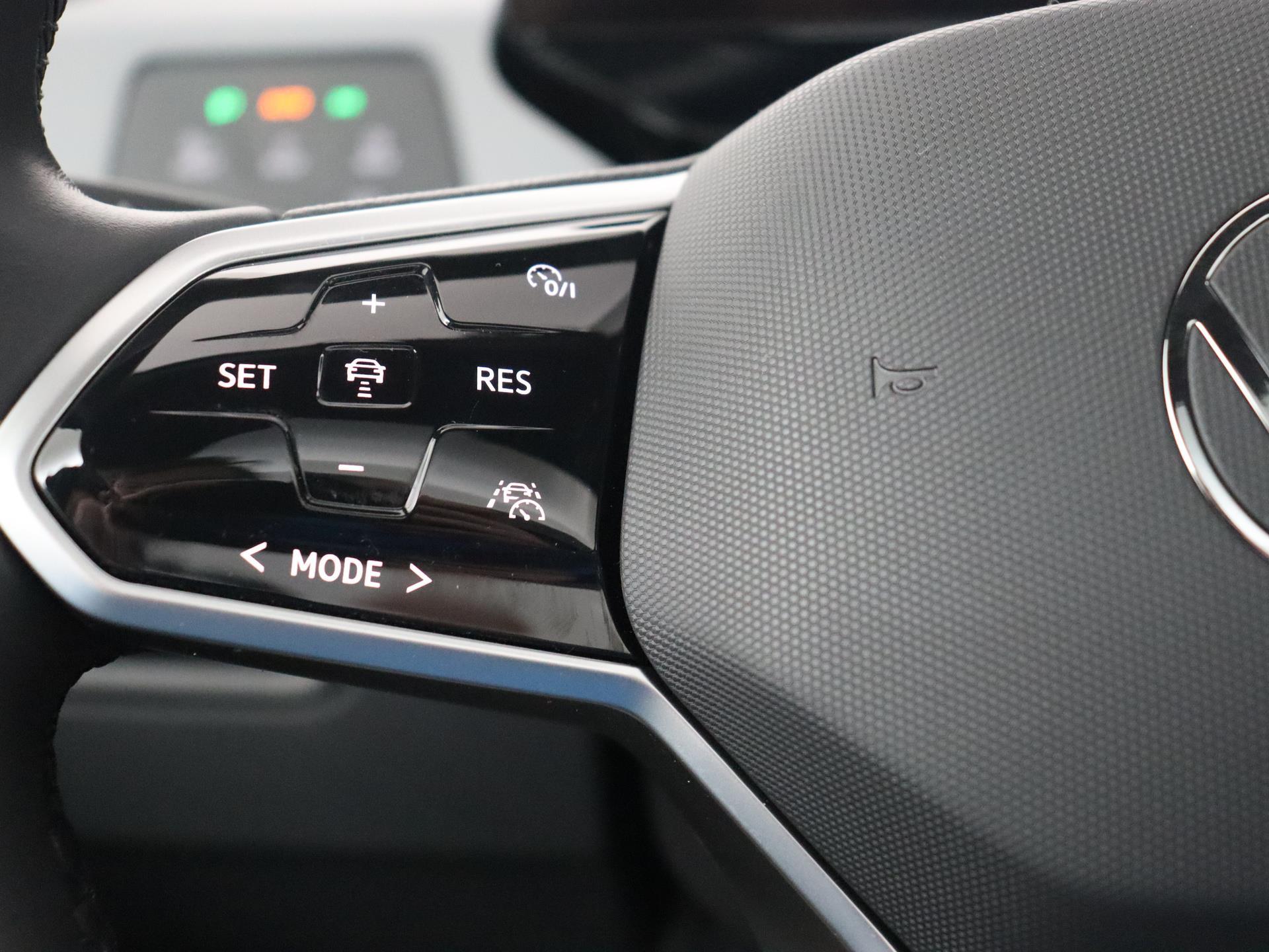 Volkswagen ID.3 First Max 58 kWh 25