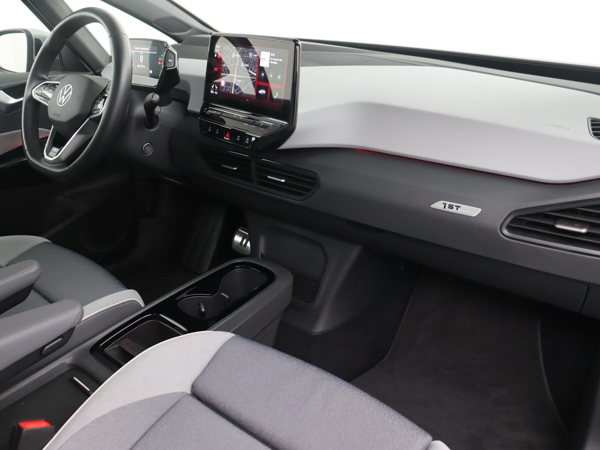 Volkswagen ID.3 First Max 58 kWh 33