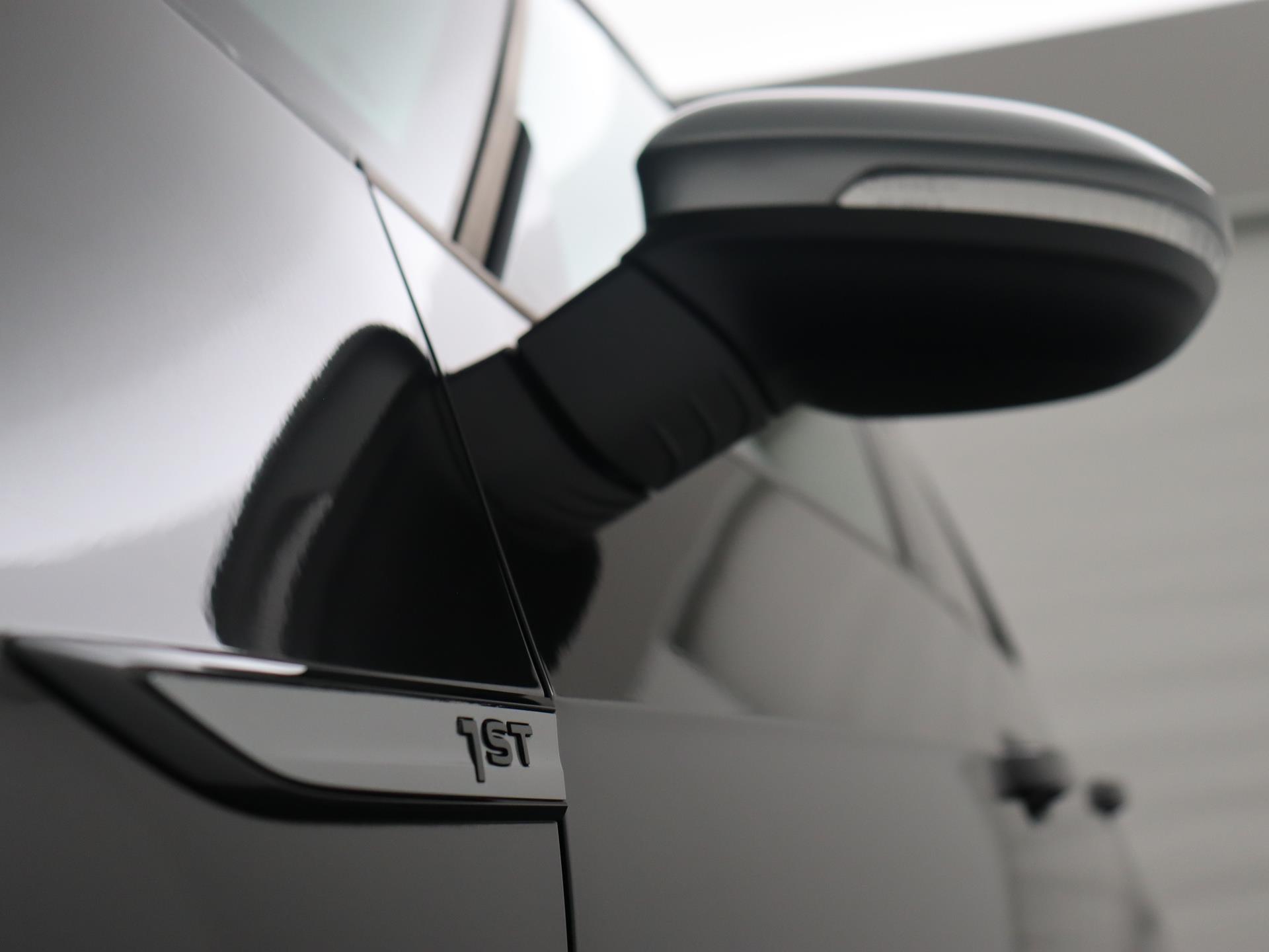 Volkswagen ID.3 First Max 58 kWh 9