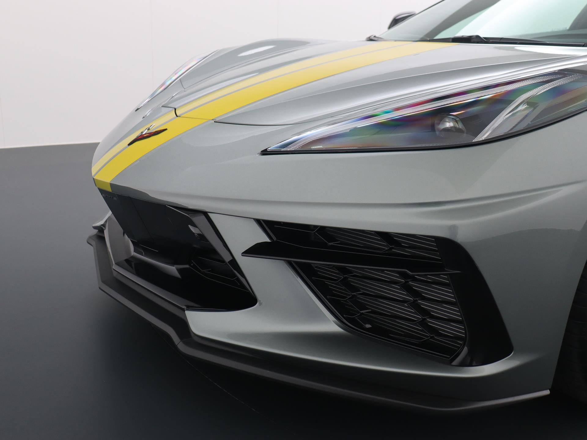 Chevrolet Corvette Stingray C8 convertible 3LT 24