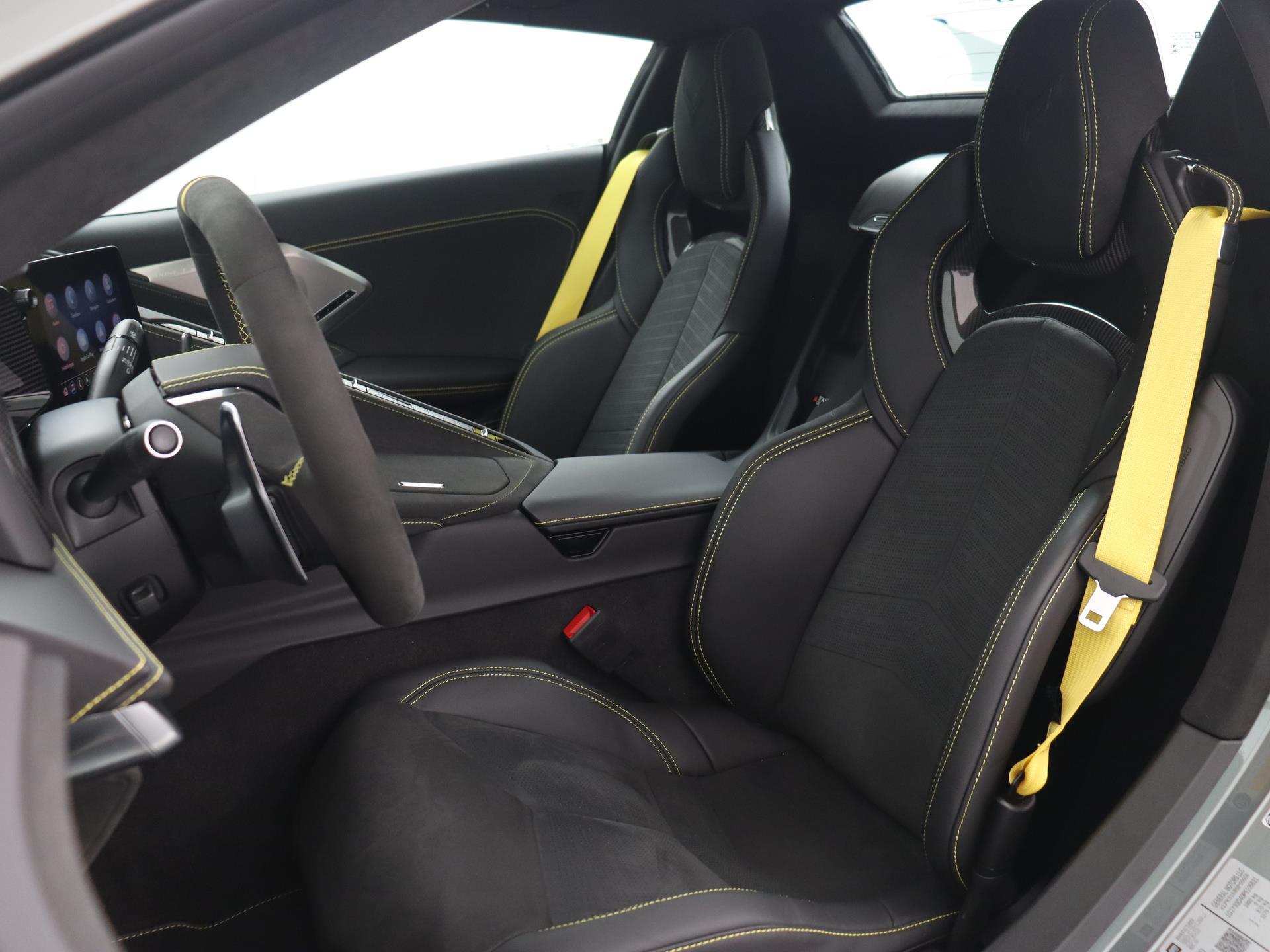 Chevrolet Corvette Stingray C8 convertible 3LT 41